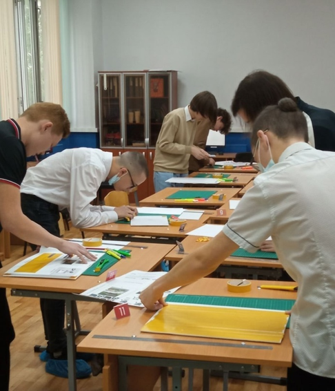 Сдача демонстрационного экзамена по компетенции "Графический дизайн"